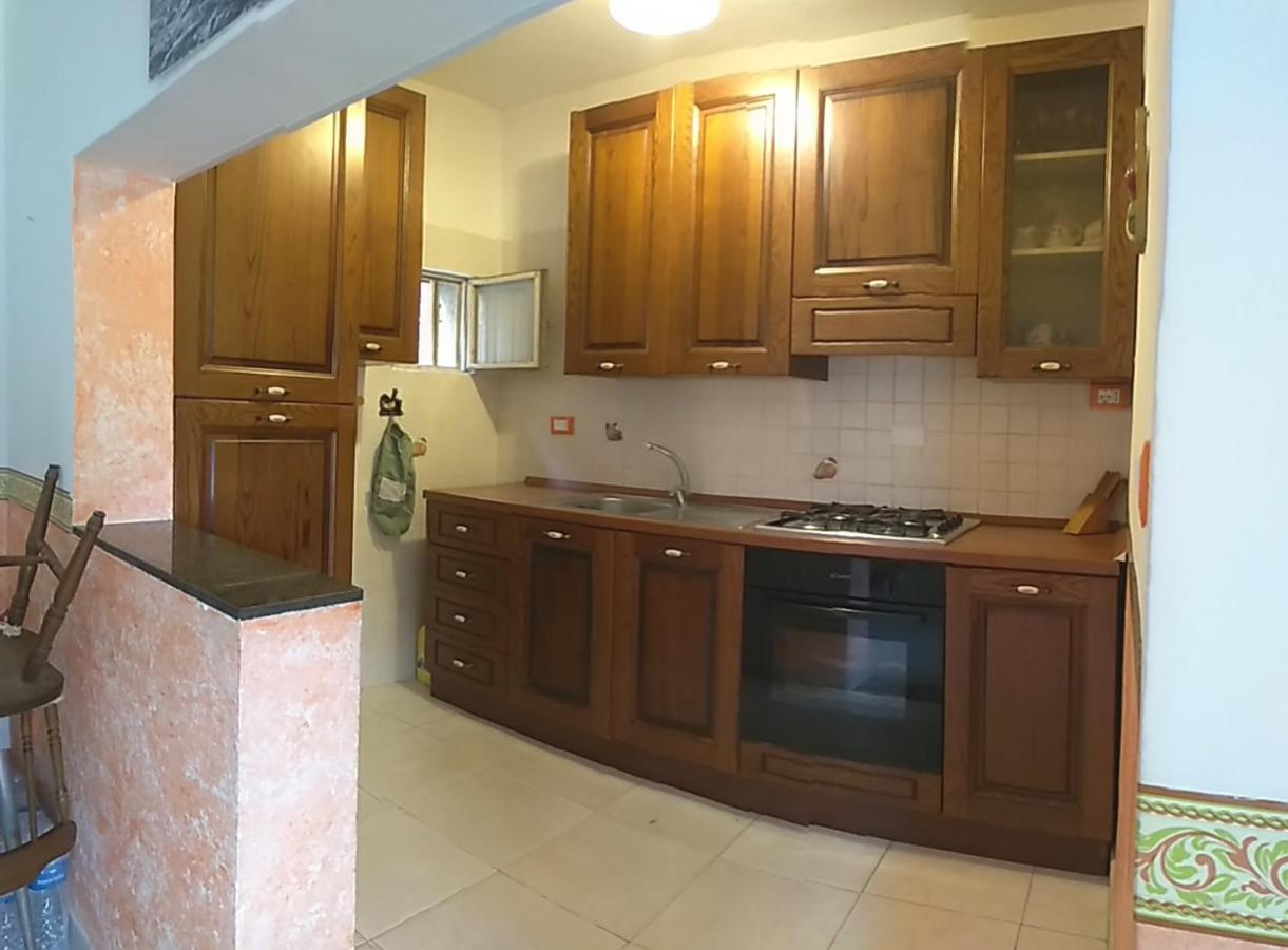 Casale Hibiscus Villa Santa Maria Del Focallo Eksteriør billede